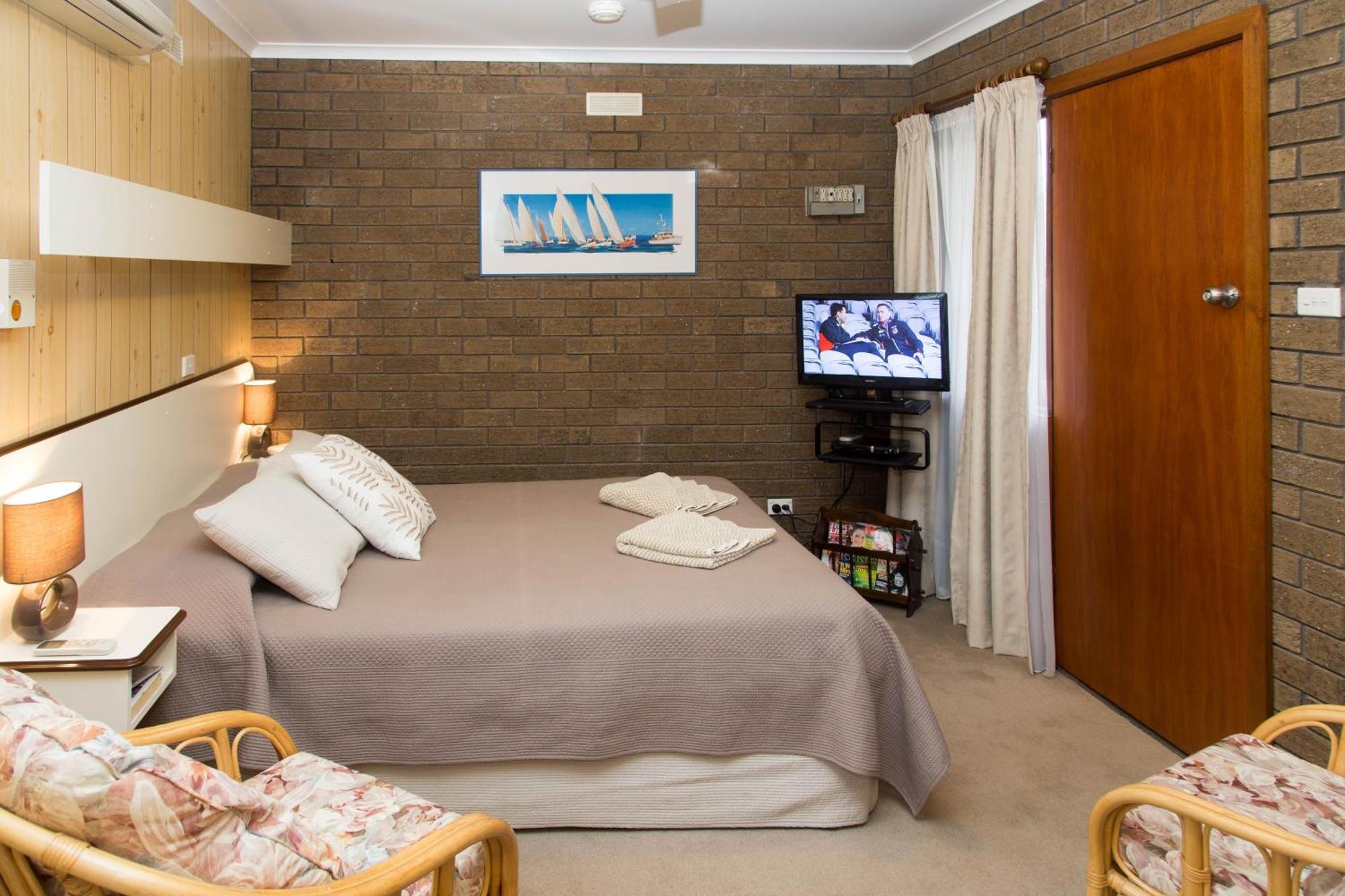 Sandpiper Holiday Apartments Lakes Entrance Extérieur photo