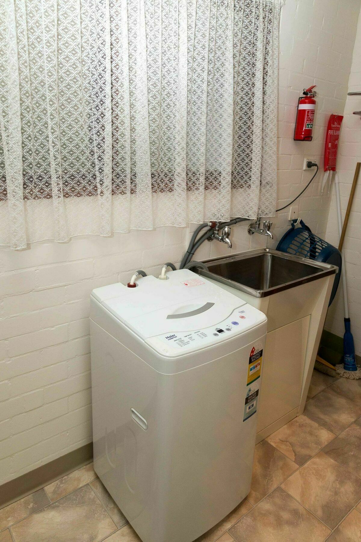 Sandpiper Holiday Apartments Lakes Entrance Extérieur photo